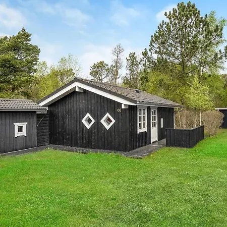 Two-bedroom Holiday In Albak * Ålbæk